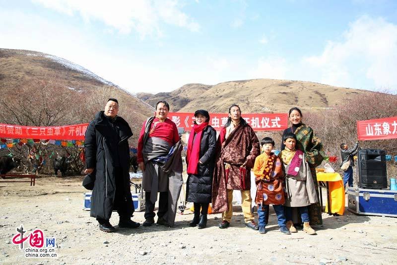 Le film ? Les trois Cordyceps ? raconte l'histoire du rêve d'un jeune enfant tibétain Le film ? Les trois Cordyceps ? raconte l'histoire du rêve d'un jeune enfant tibétain